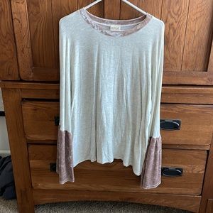 Three Bird Nest fancy sleeve shirt